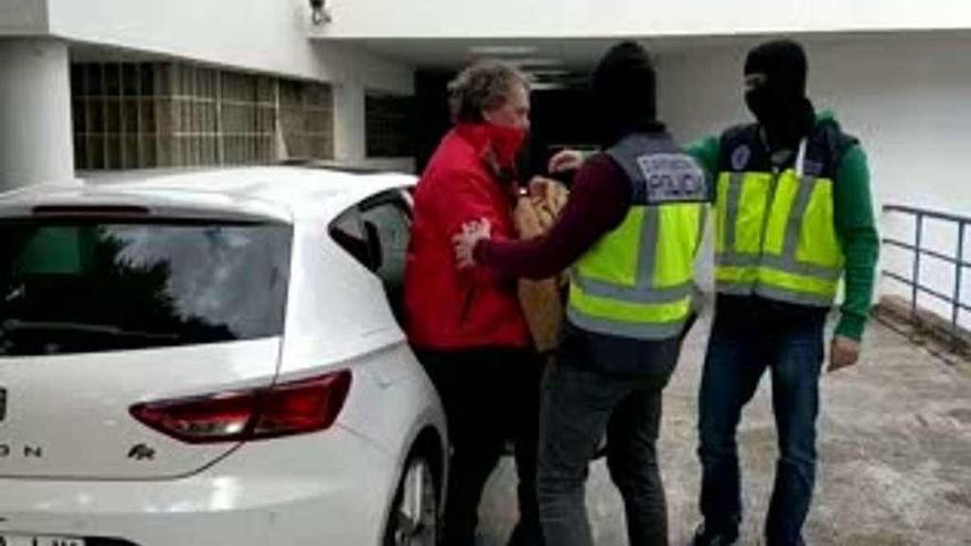 Fotograma del vídeo policial de la detención de Sito Miñanco en Algeciras.