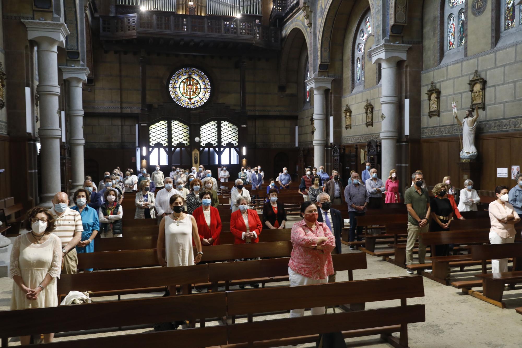 Kike Figaredo pone rumbo a Camboya tras una misa en la Basílica de Gijón