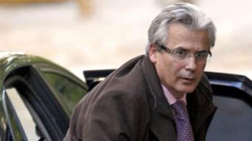 Garzón será juzgado por investigar las desapariciones del franquismo