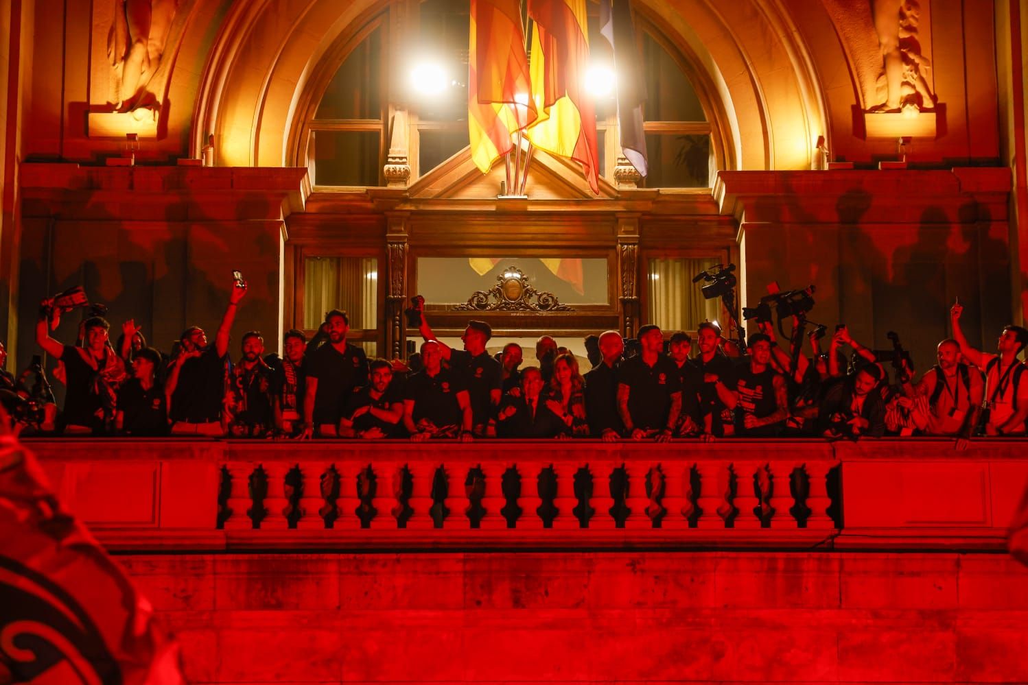 Todas las fotos de la rúa del Levante UD por su ascenso a Primera División