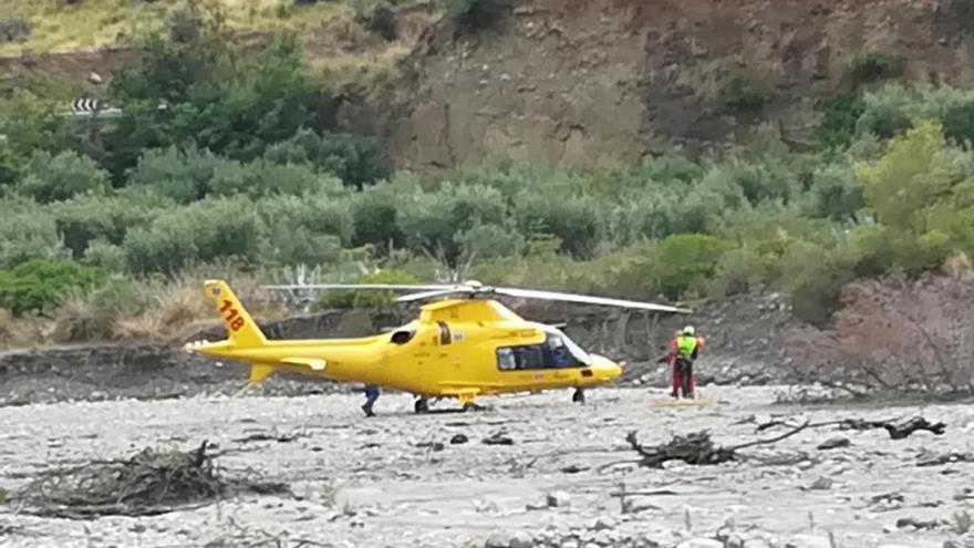 Un helicòpter de rescat, al lloc dels fets.