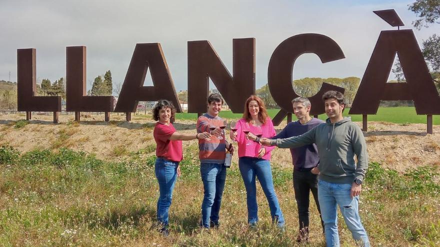 Representants de l’Ajuntament, l’Institut i La Vinyeta