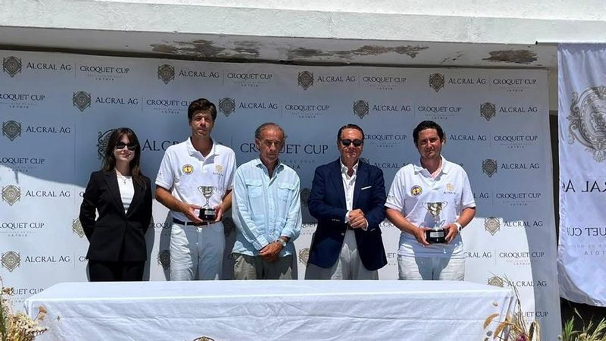 La entrega de trofes en la cita deportiva.