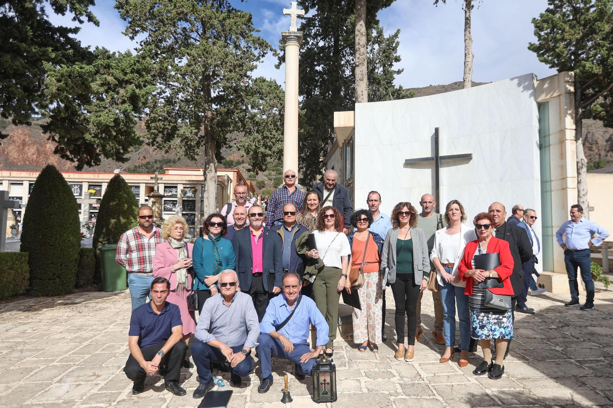 Día de Todos los Santos en el Cementerio de Orihuela