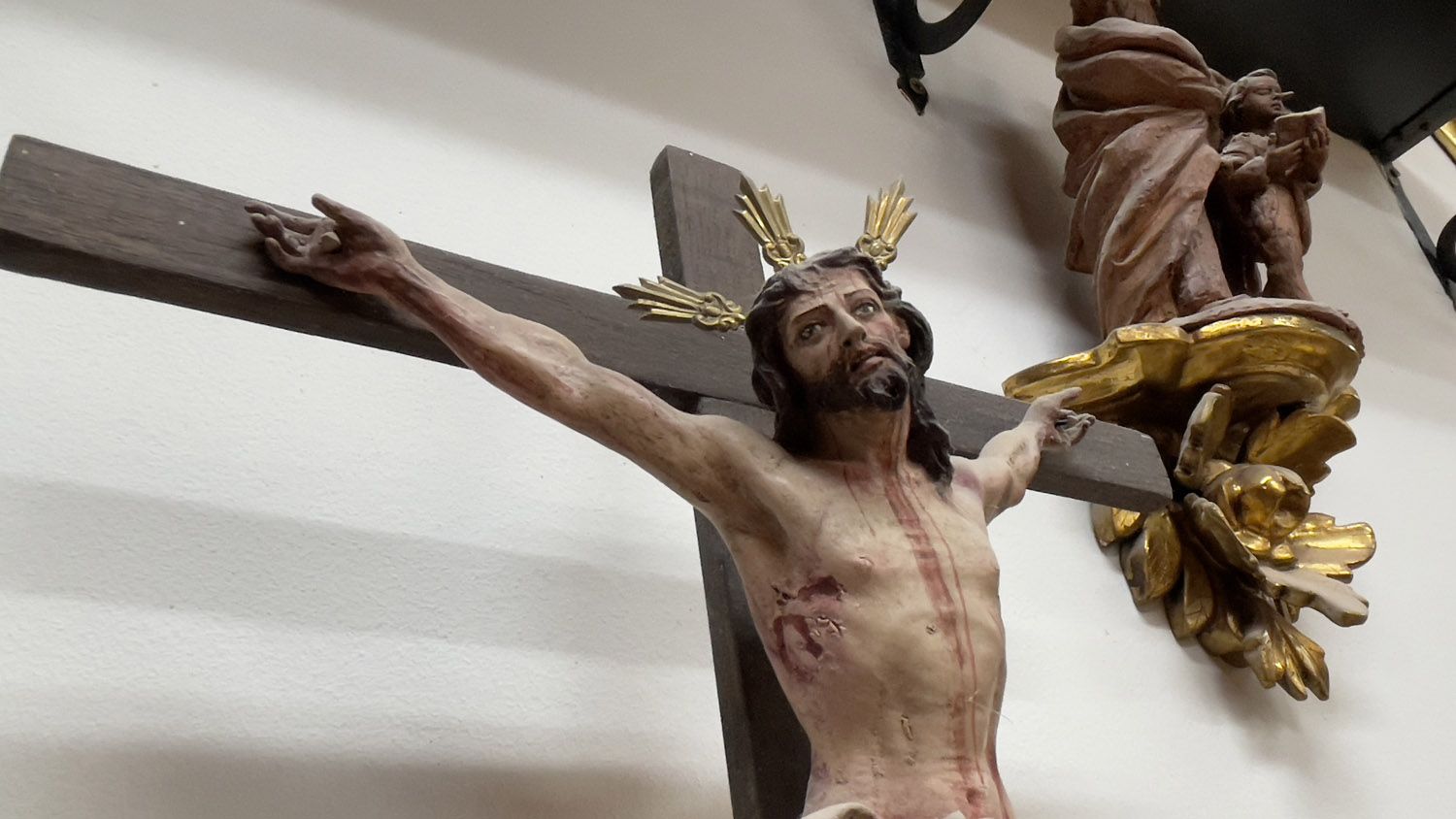 Imaginería, un nexo entre Dios y el pueblo
