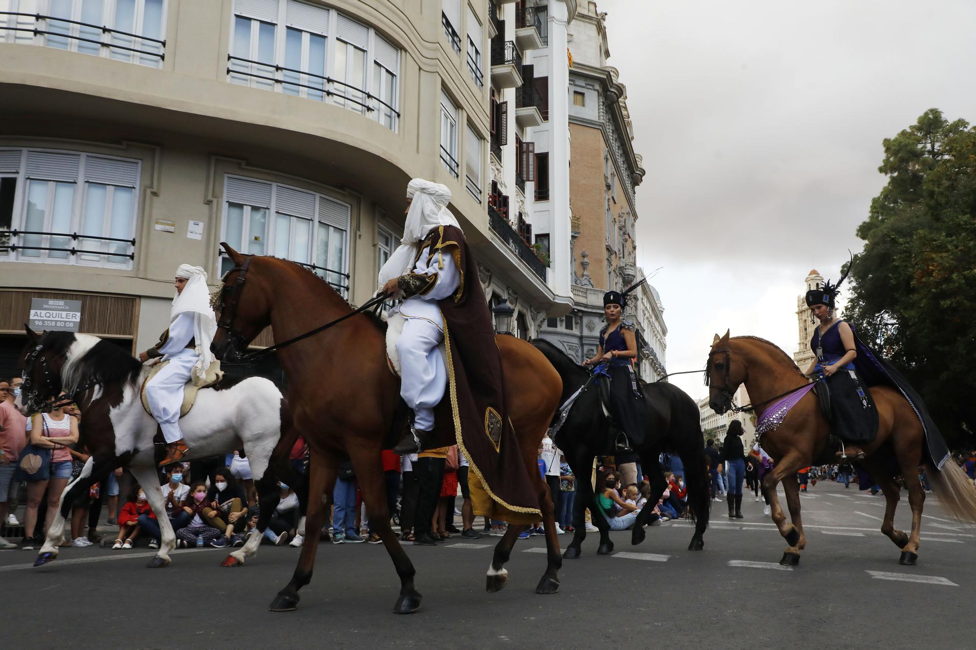 Las fotos del desfile de Moros y Cristianos en València