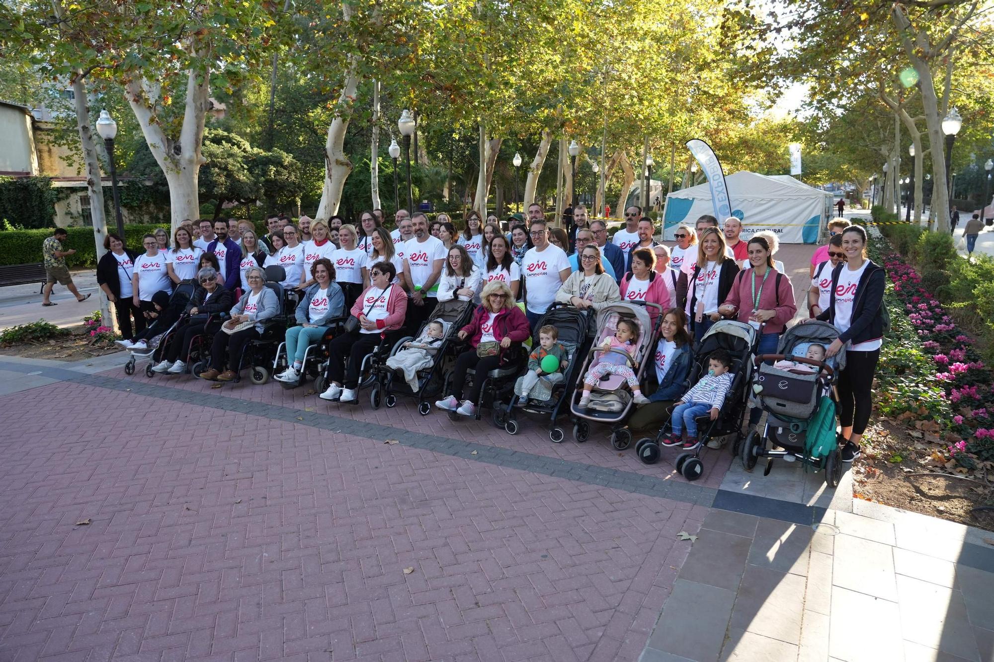 Las mejores imágenes de la caminata 'CaminEMos por la esclerosis múltiple' de Castelló