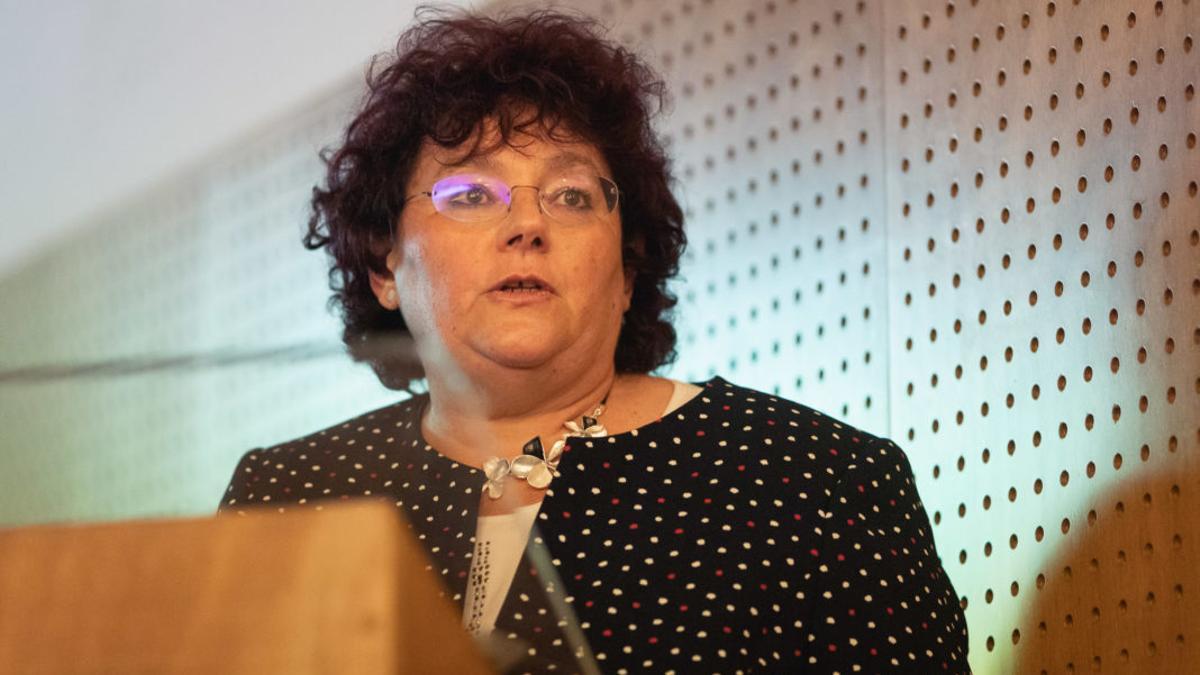 La Dra. Mª África González Fernández
