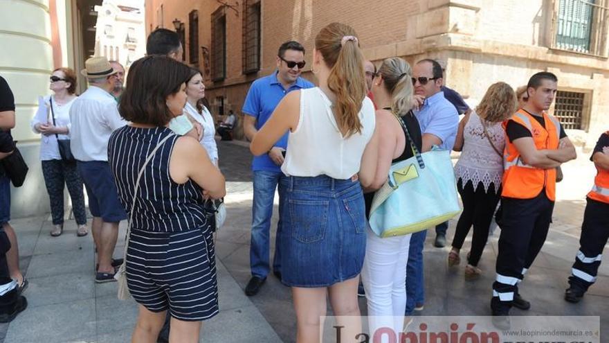 Minuto de silencio en Murcia por las víctimas de los atentados de Cataluña