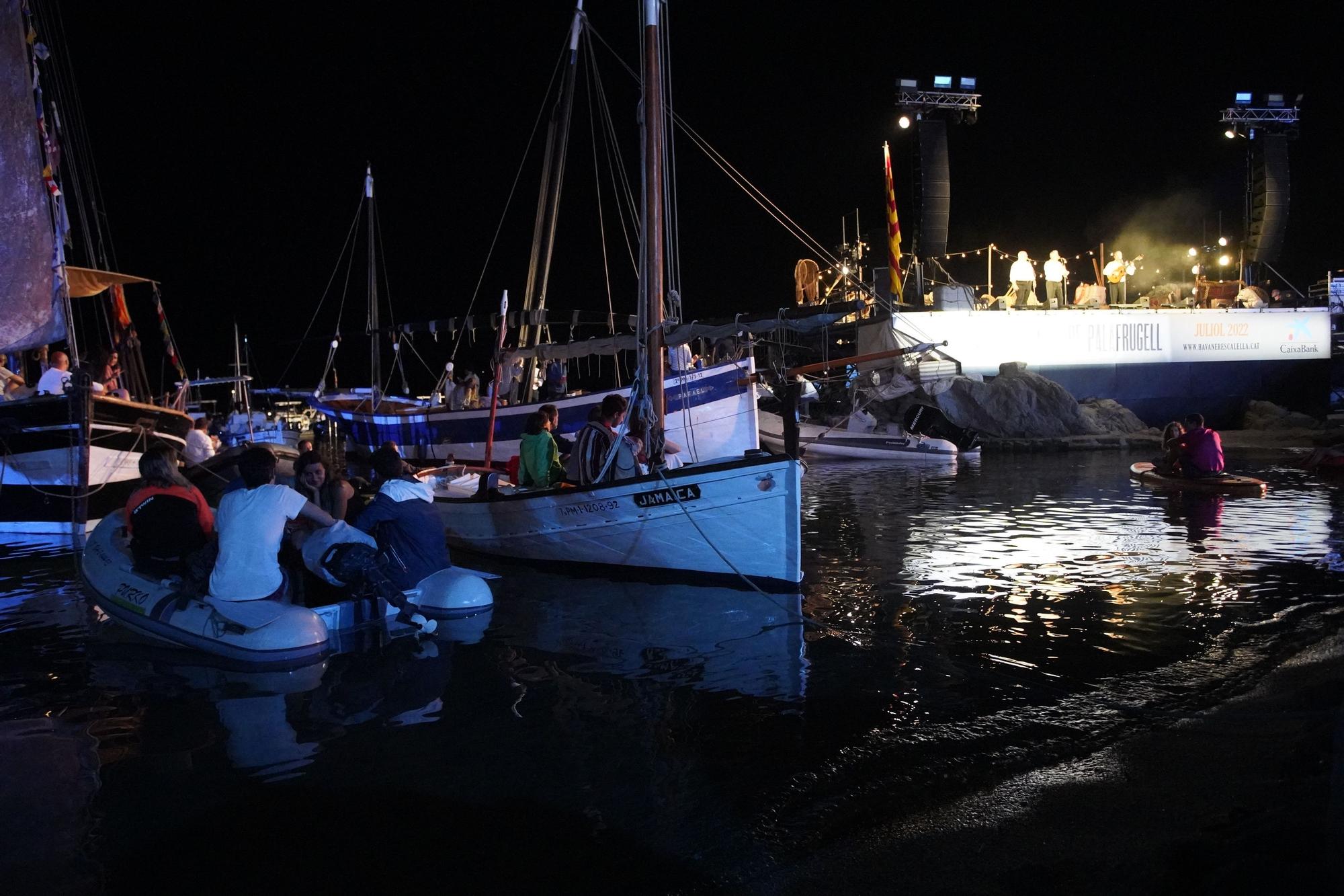 Les havaneres tornen de ple a Calella