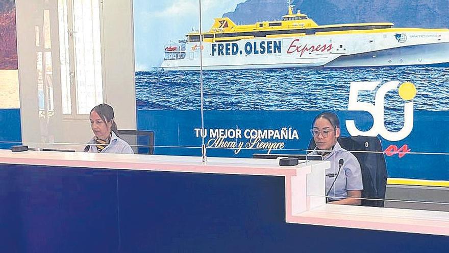 Imagen de la terminal de Los Cristianos de Fred, Olsen Express.