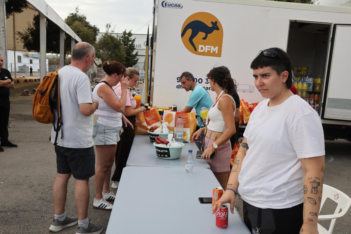 El intenso calor no apaga la Fiesta de las Paellas en Xàtiva con 2.000 inscritos El intenso calor no apaga la Fiesta de las Paellas en Xàtiva con 2.000 inscritos