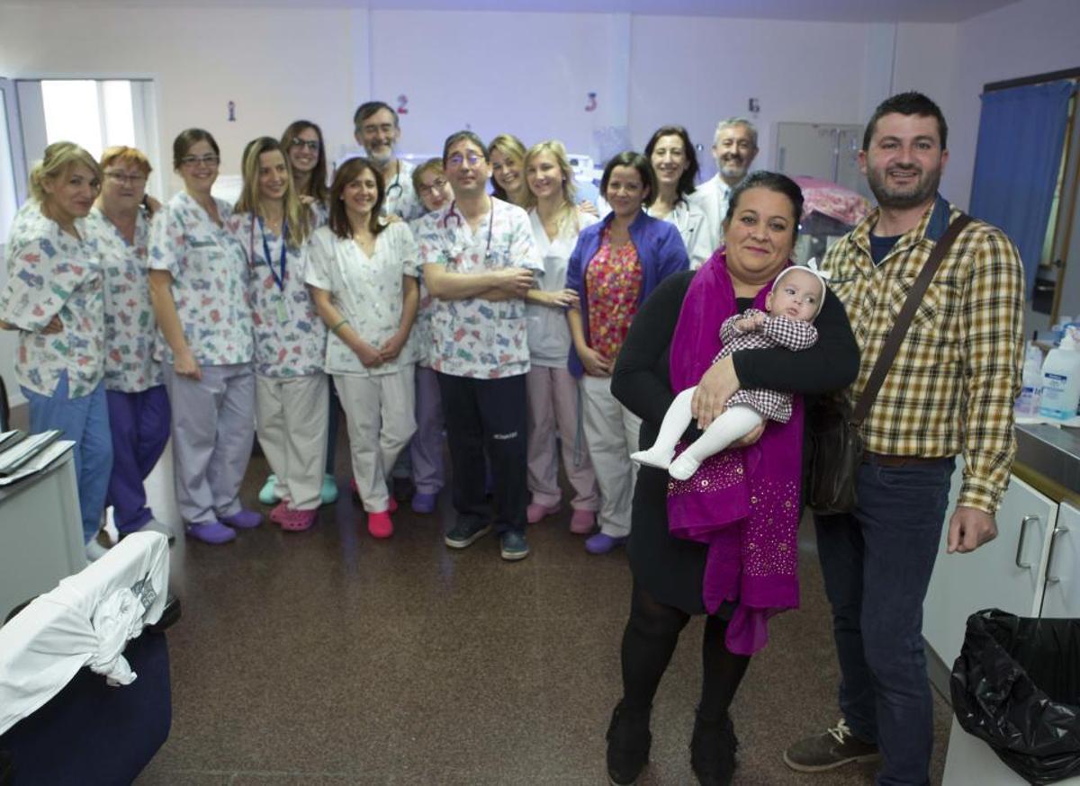 La pequeña tiene ahora ocho meses y pesa ya 4,5 kilos.