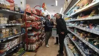 Todas las fotos de la jornada de compras de la campaña de Navidad de PIMEEF