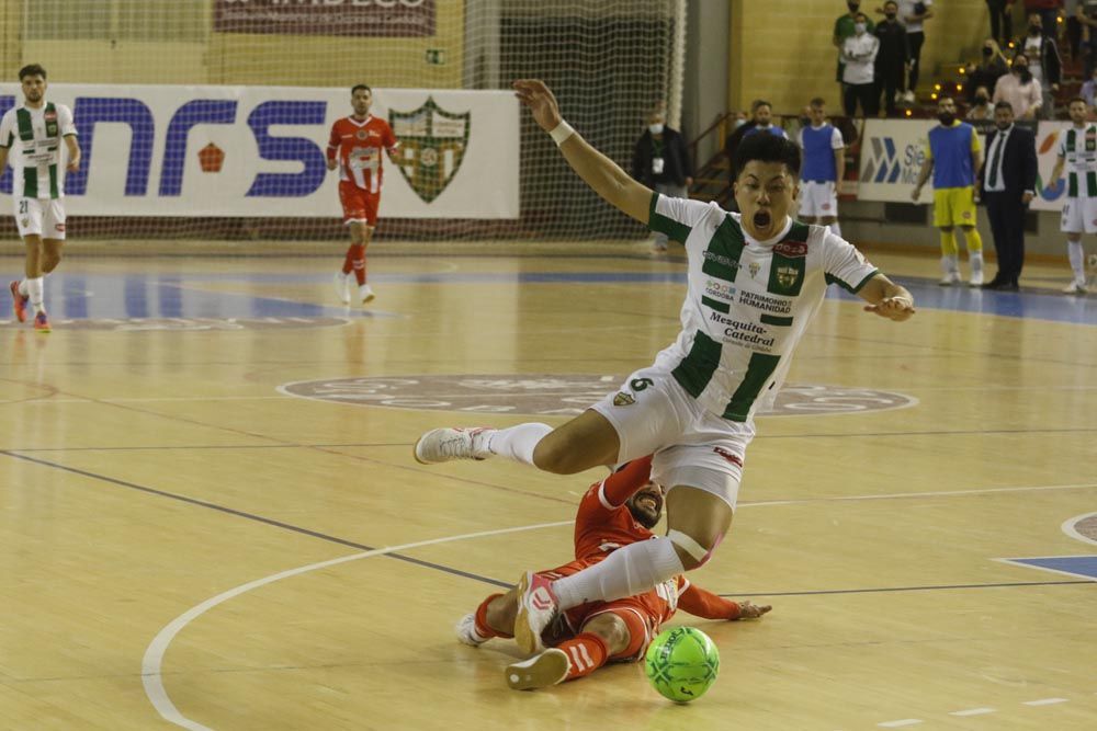 El Córdoba Futsal golea al Cartagena