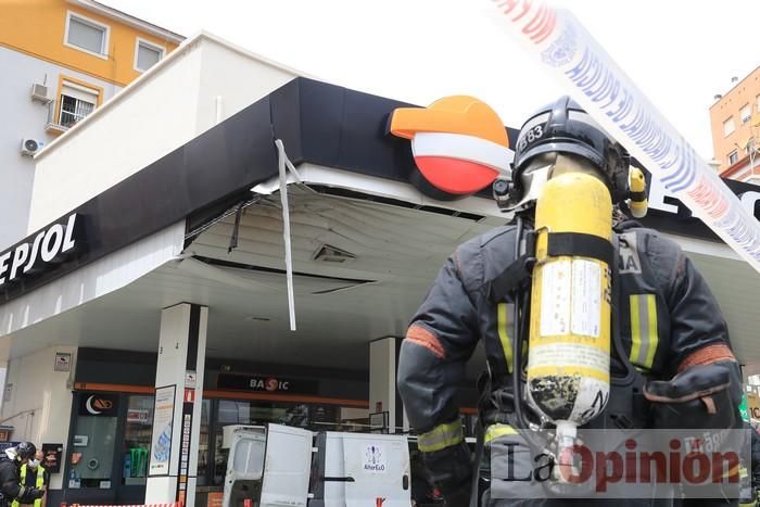 Explosión en una gasolinera de Cartagena