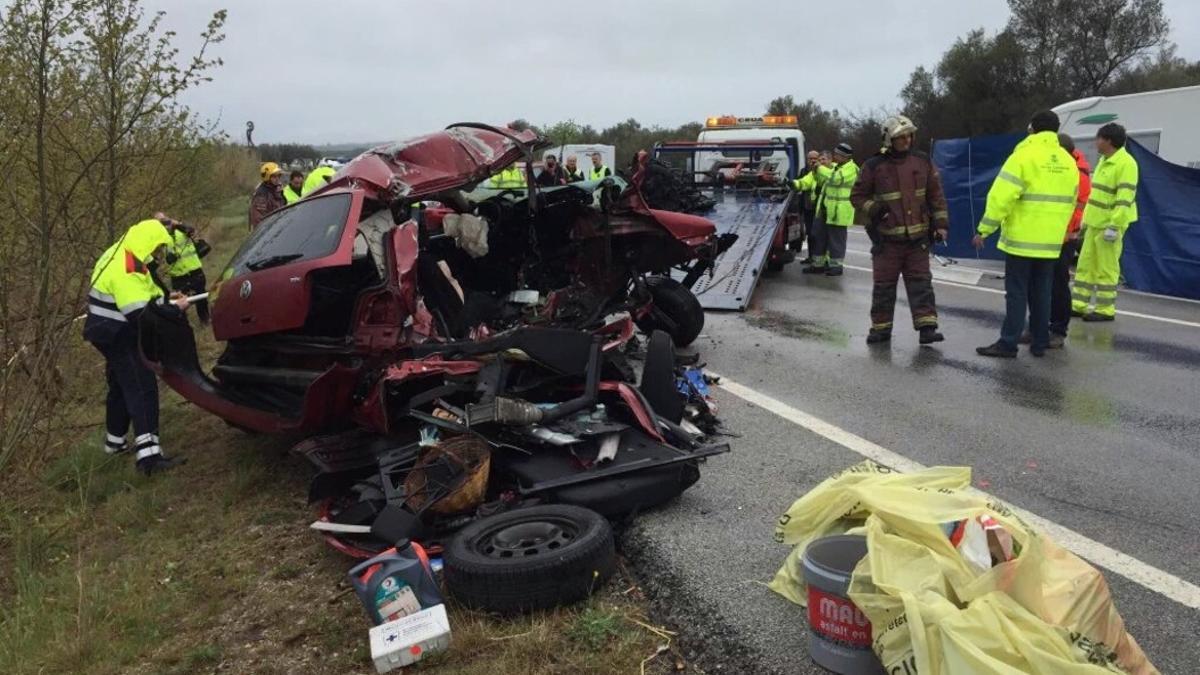 Accidente moral de coche en la N-II en Figueres