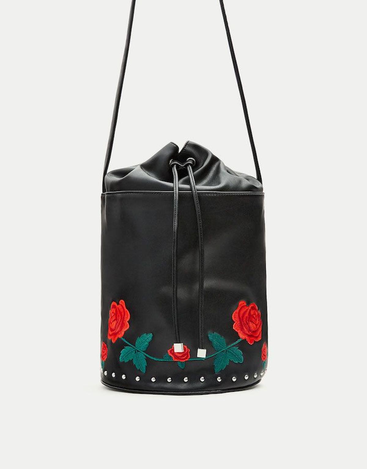 Bolsos florales: el saco rockero