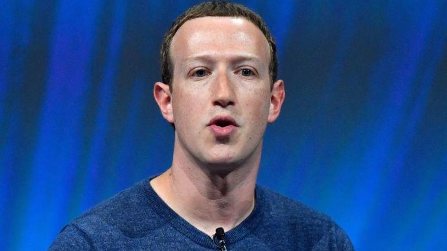 Zuckerberg quiere debatir sobre la tecnología y dejar atrás los escándalos de Facebook
