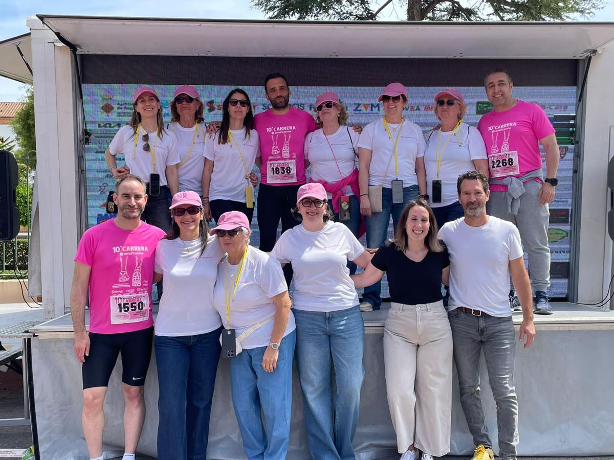Así ha sido la carrera solidaria por el cáncer de mama en Sagunt