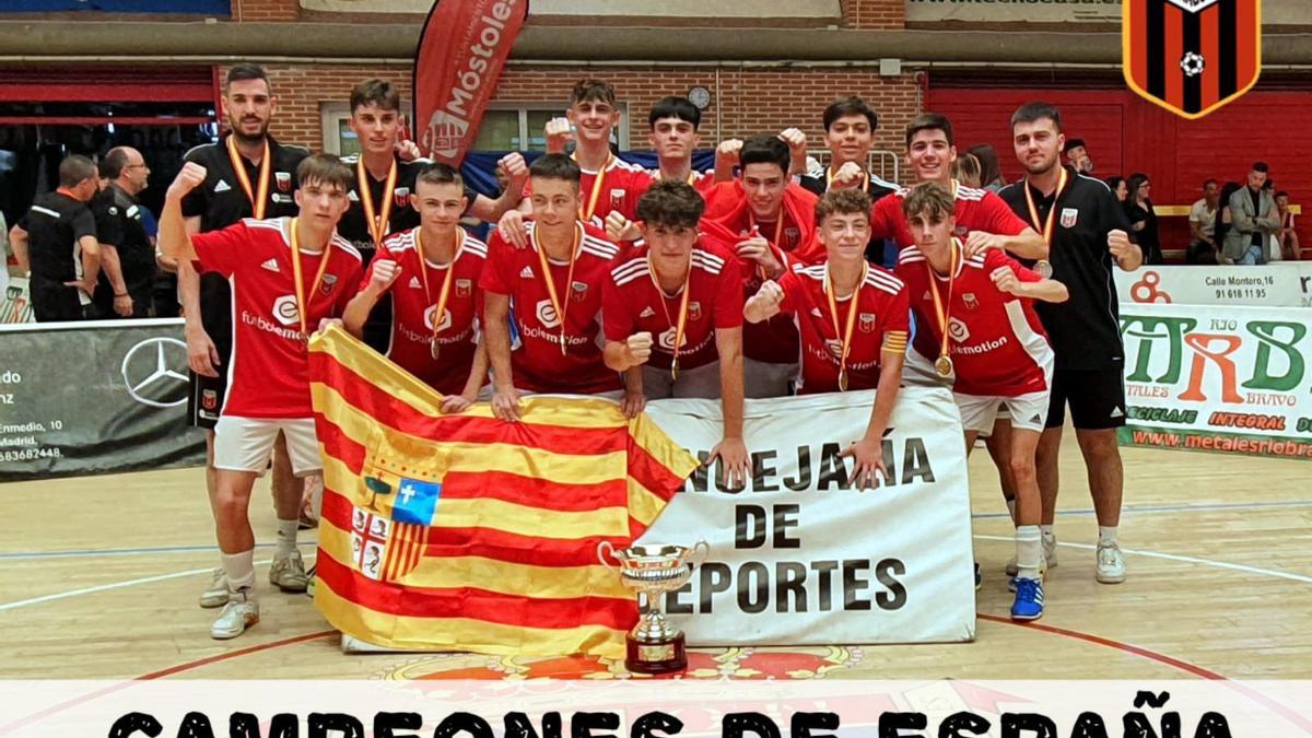 El cadete del Fútbol Emotion de Adri Ortego, campeón de España
