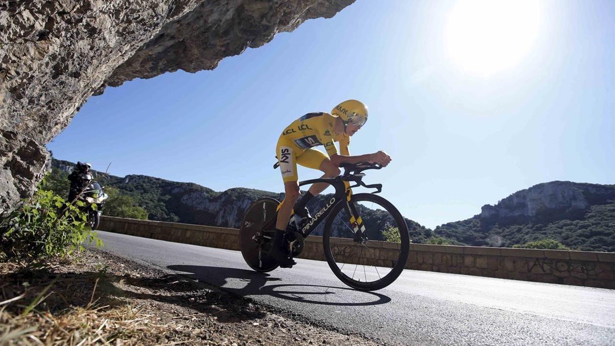 Chris Froome en la lucha contra el cronno