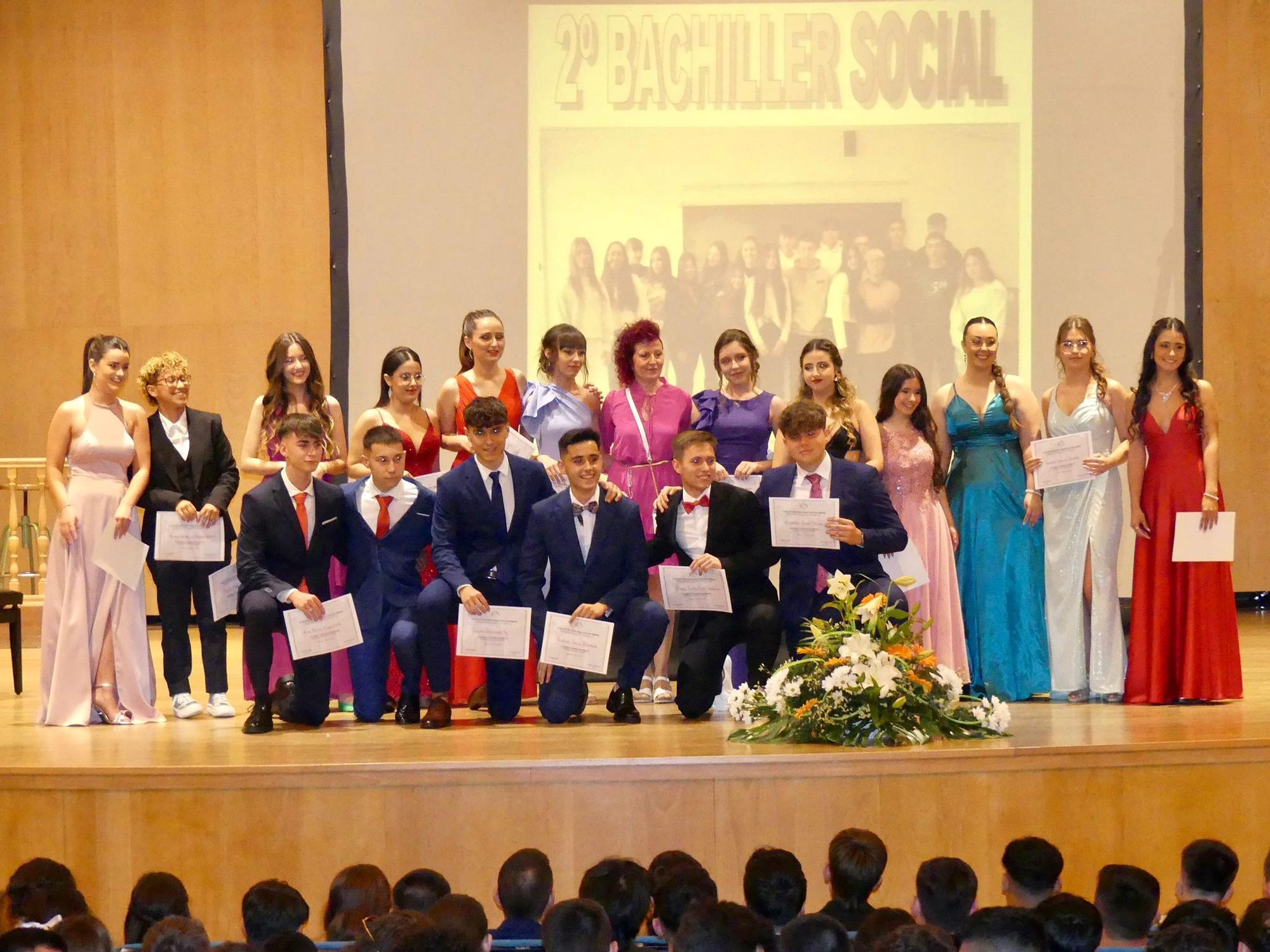 Revive la graduación de 2º de Bachillerato del IES Alto Palancia