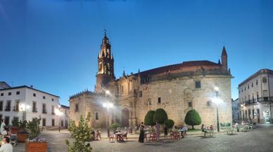¿Solo hay una catedral en Córdoba? El templo de este pueblo de Córdoba te sorprenderá