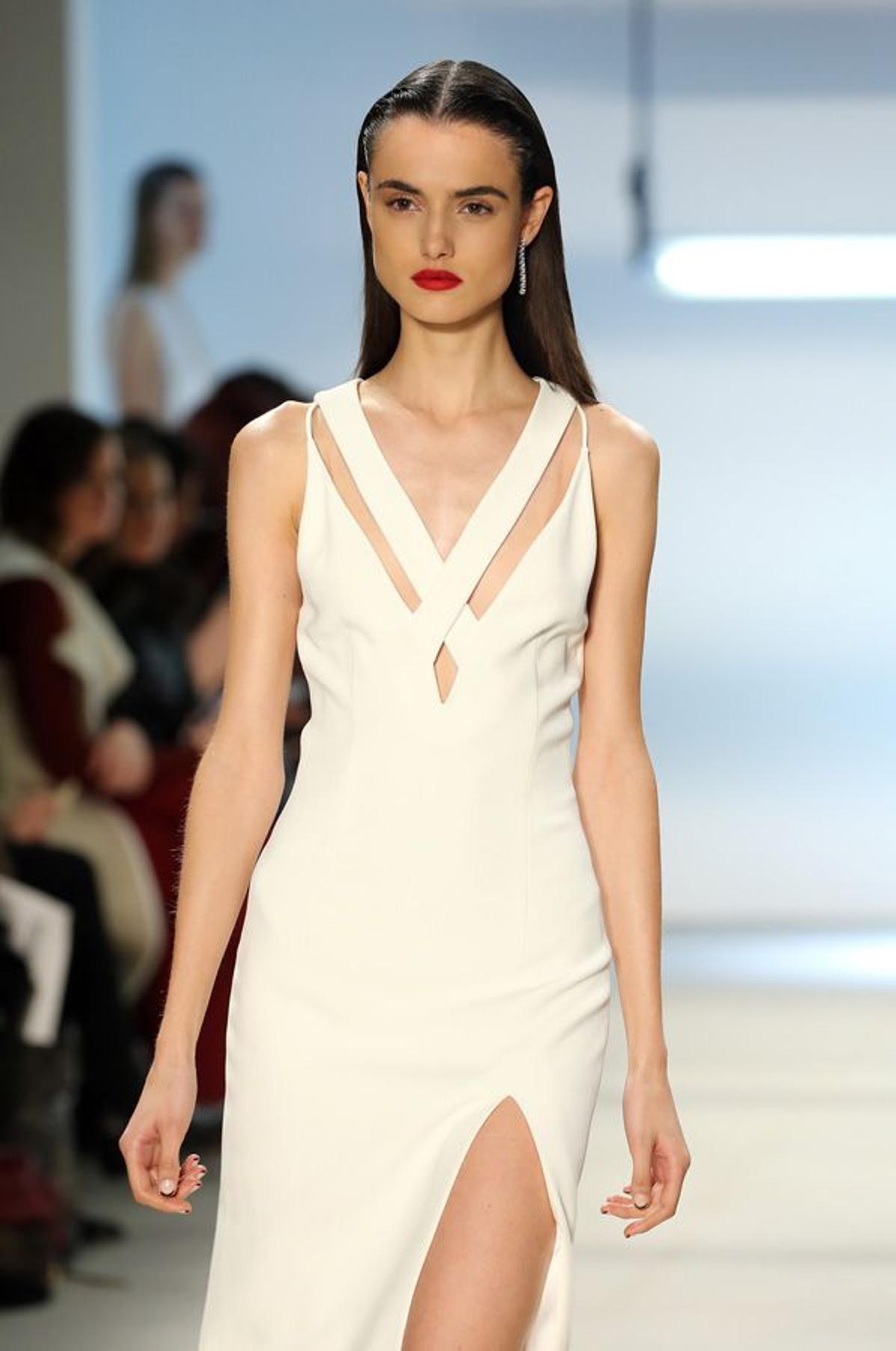 Blanca Padilla en el desfile de Cushnie Et Ochs