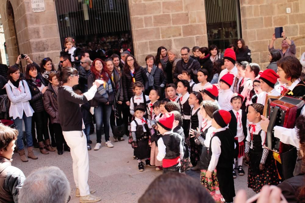 Caramelles i Ballet pel nucli antic de Solsona