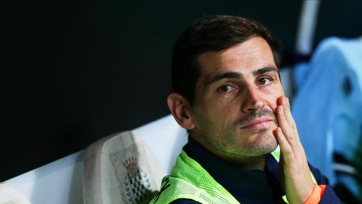 Casillas quiere jugar en Italia