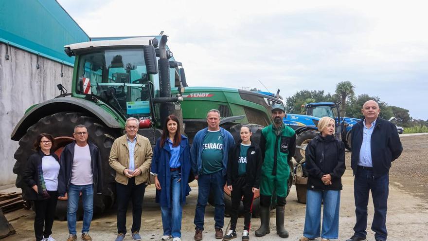 La maquinaria compartida gana peso en el campo gallego: 61 cooperativas reciben seis millones en ayudas