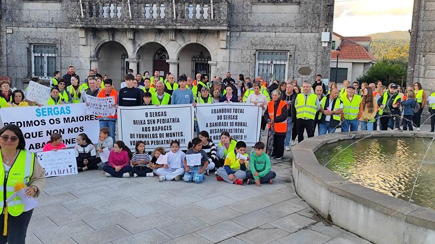 Los vecinos de Fornelos siguen con las protestas por la sanidad pública