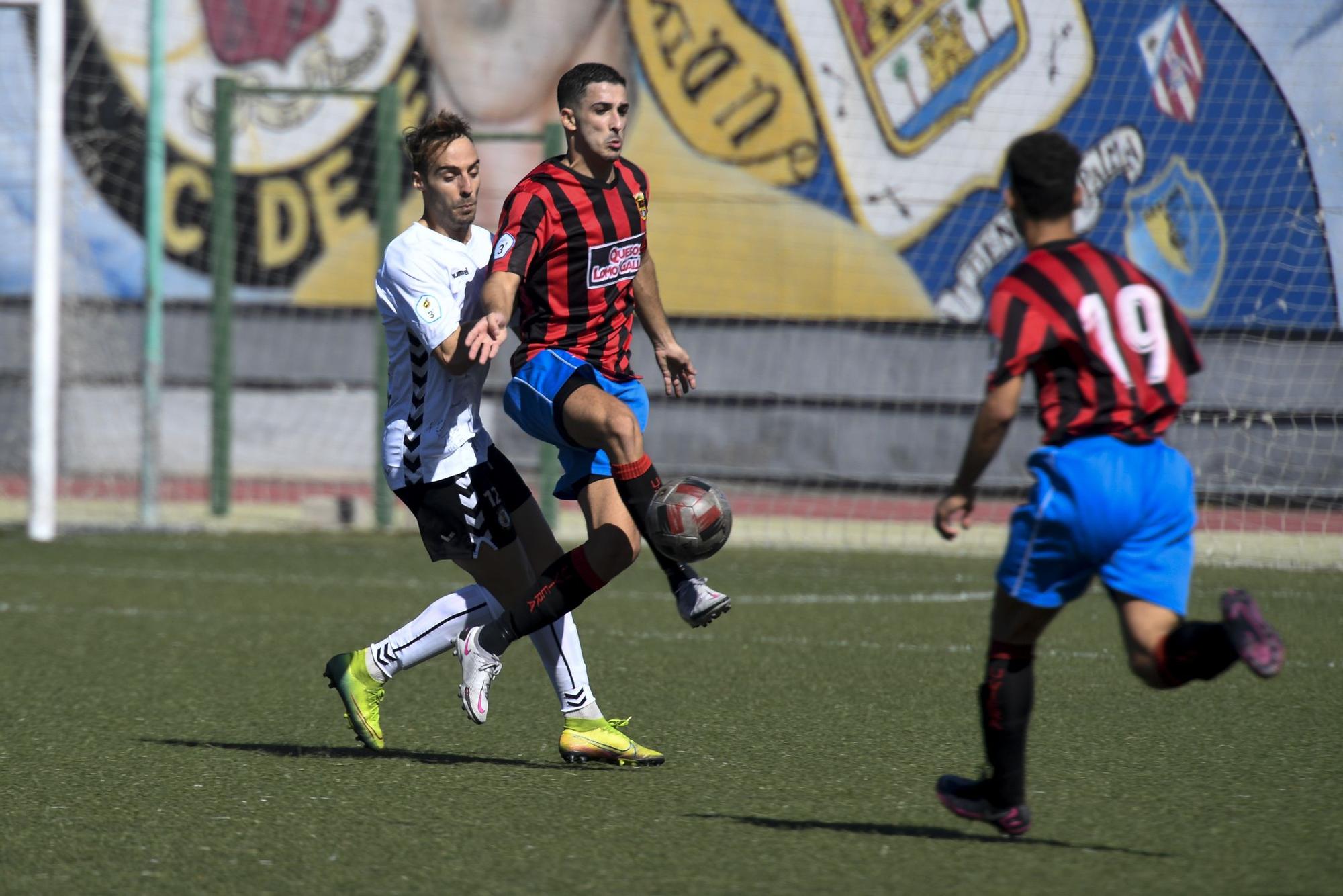 Partido entre el Arucas y el Unión Viera, de Tercera División