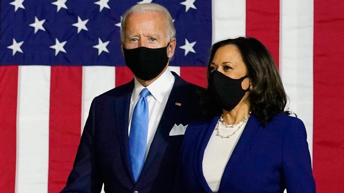 Biden y Harris protagonizan su primer acto de campaña como compañeros de fórmula