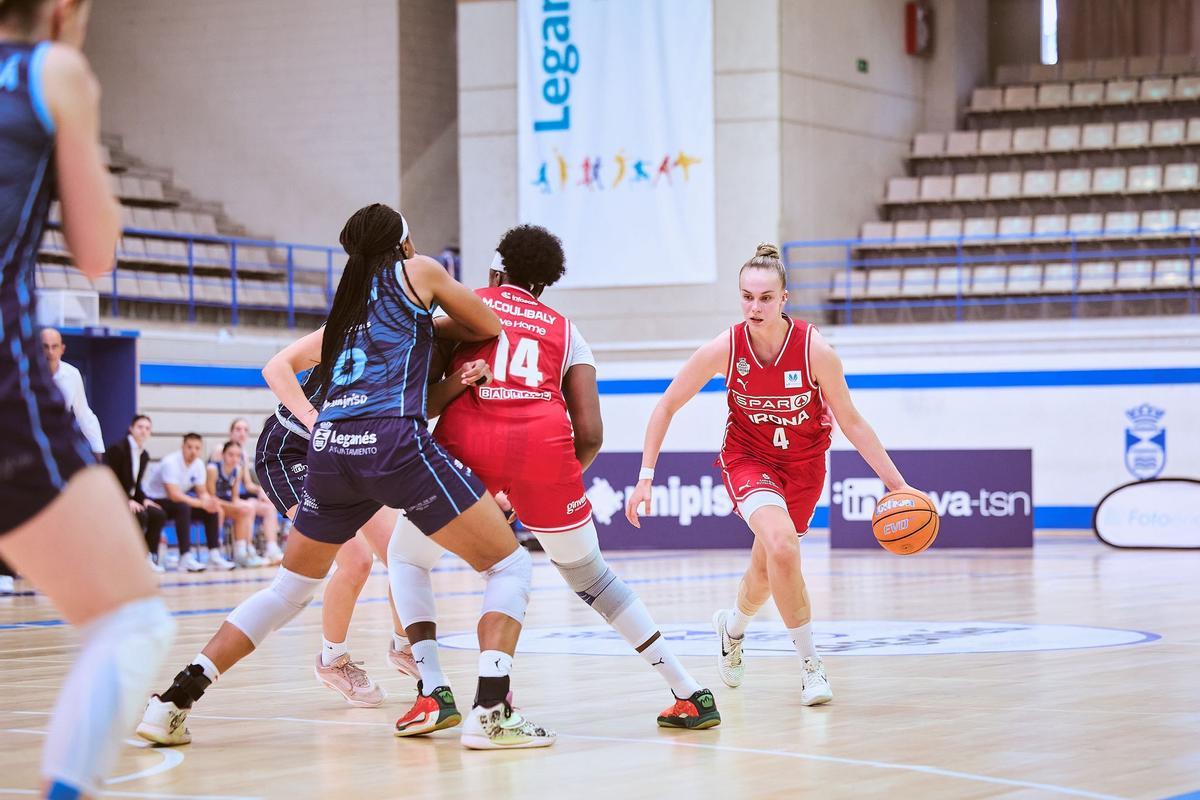 Les imatges del partit entre el Leganés i l'Spar Girona