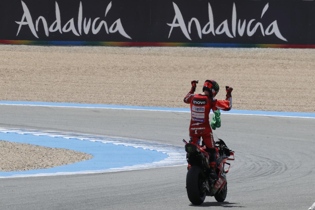 Duelo de campeones entre Bagnaia y Márquez