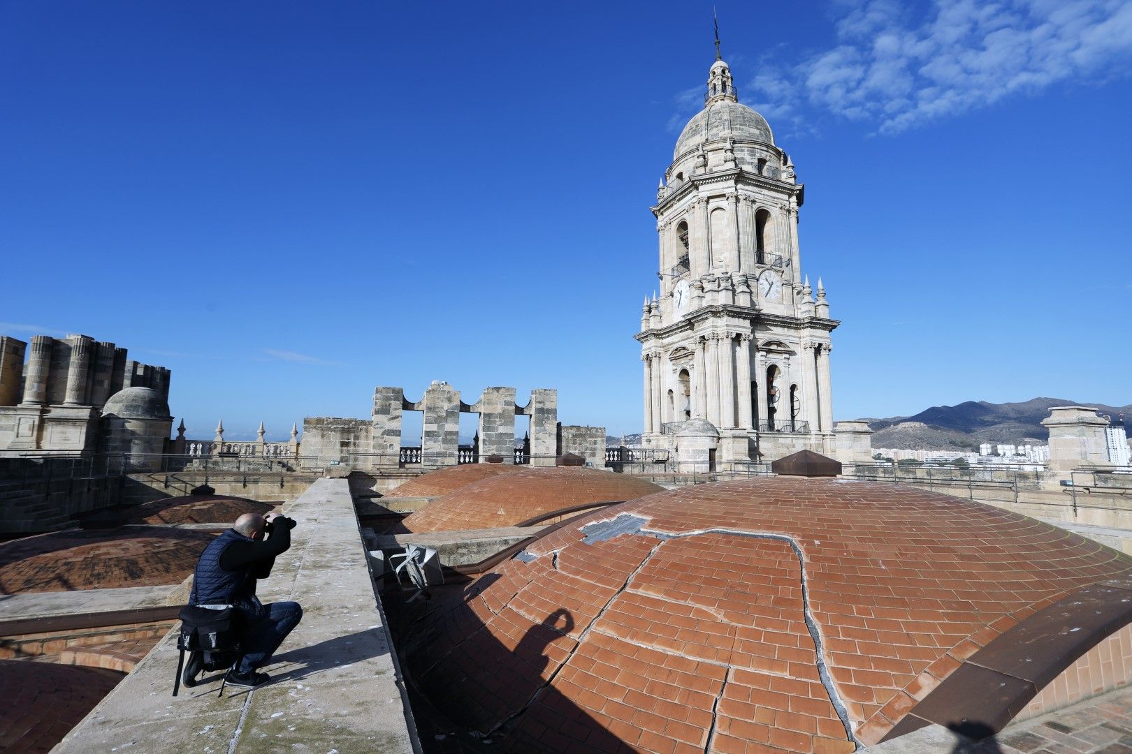 Campaña del Obispado para buscar fondos para construir el tejado de la Catedral