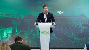 El líder de Vox, Santiago Abascal, durante una rueda de prensa en la sede de su partido.