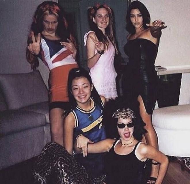 Kim Kardashian y amigas se disfrazan de las Spice Girls