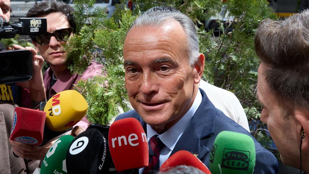 Rafa Yuste: "“No entiendo, con los medios tecnológicos que hay, cómo no pueden pitar ayer un penalty clarísimo contra el Atlético de Madrid”