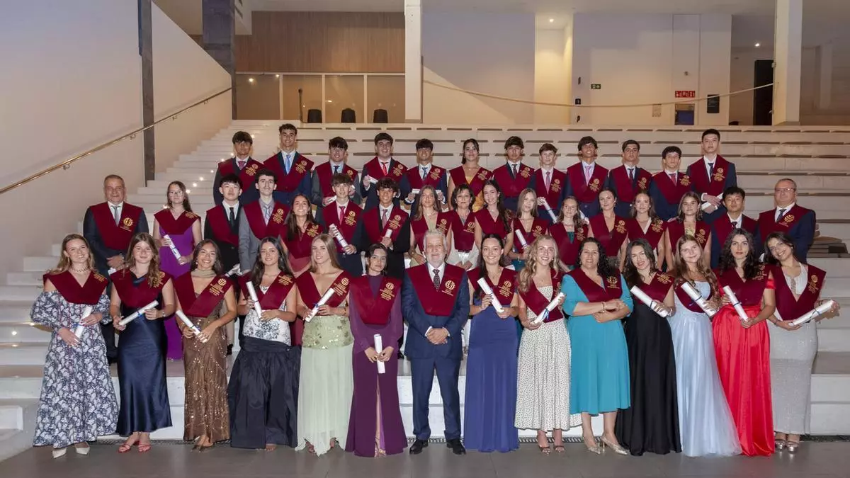 El Colegio Arenas Internacional de Lanzarote celebra la graduación de sus 38 alumnos de Bachillerato en Playa Blanca