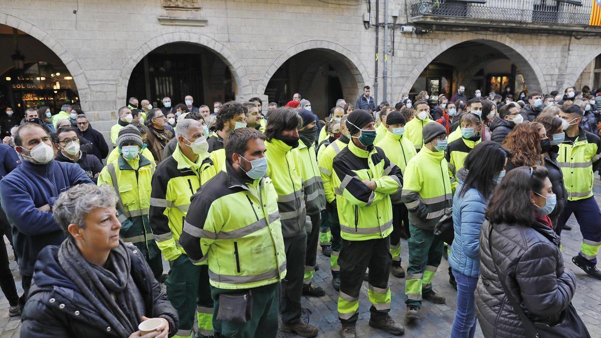 Protesta dels treballadors municipals, en una imatge d'arxiu.