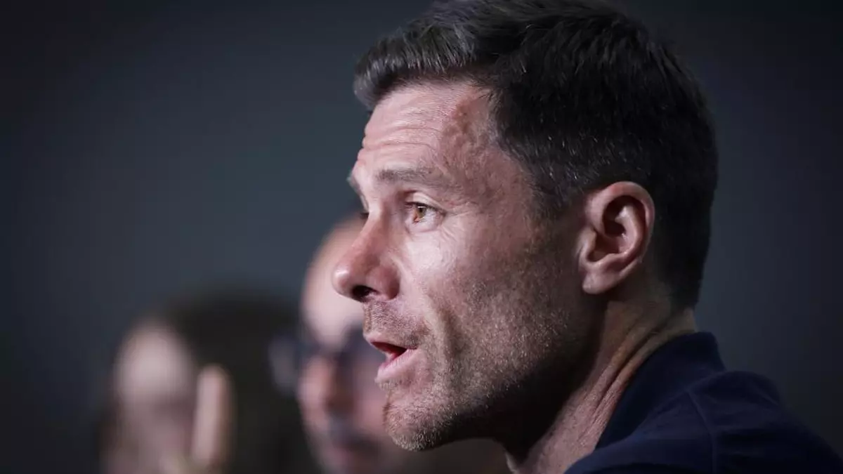 Xabi Alonso responde a Laporta