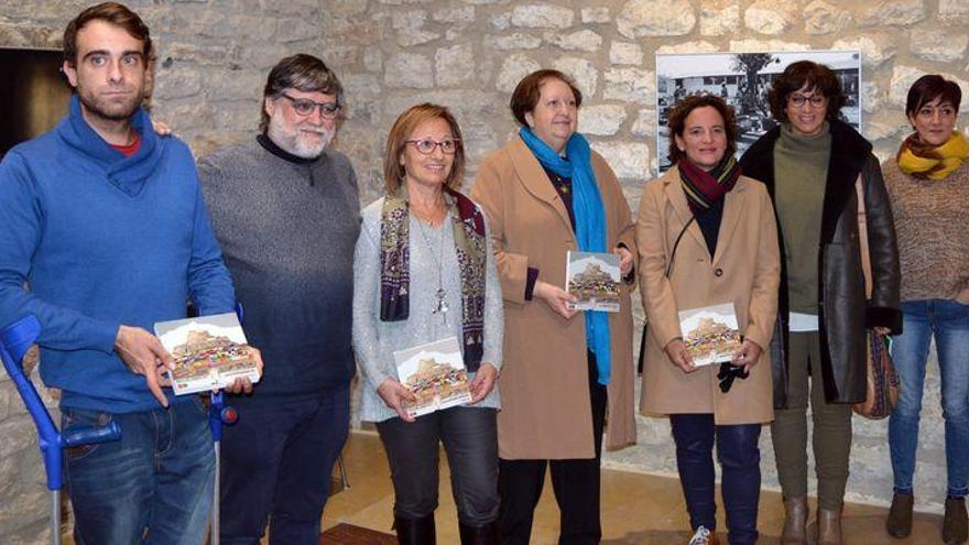 Morella saluda la campaña de Navidad con la entrega de premios al comercio