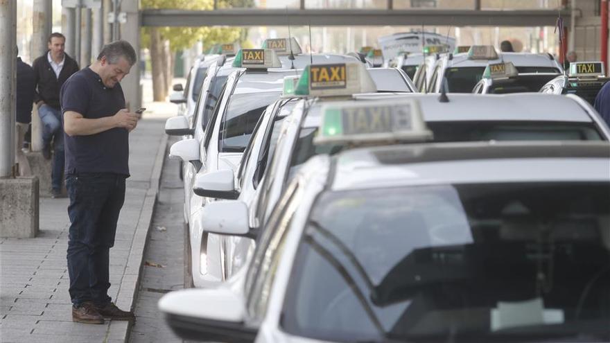 La actividad del taxi es un 66% más baja que hace un año