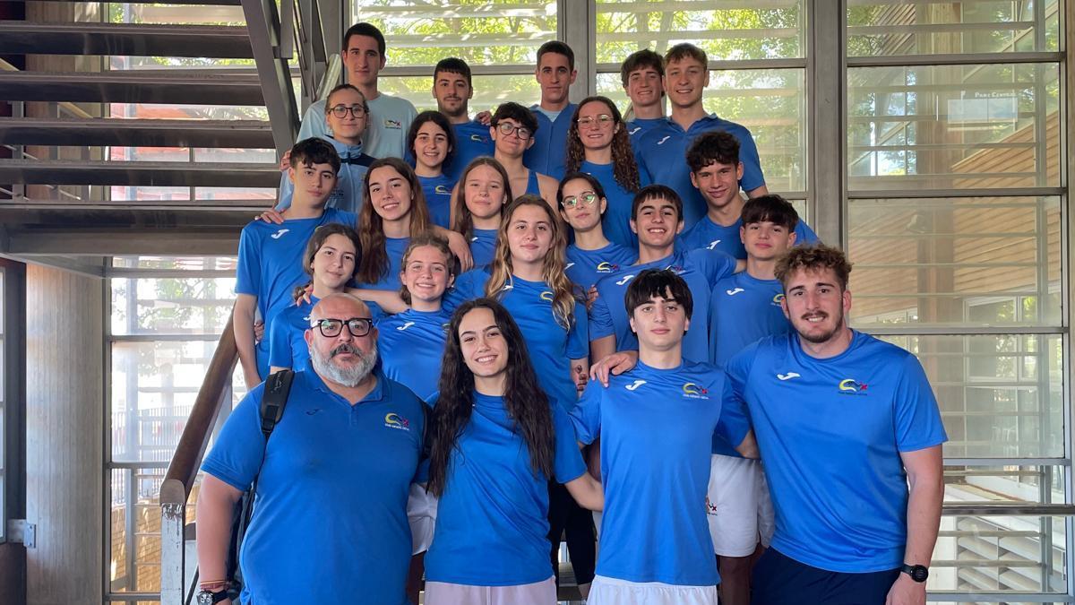 Nadadores del CN Xàtiva en la Copa Autonómica en Torrent.