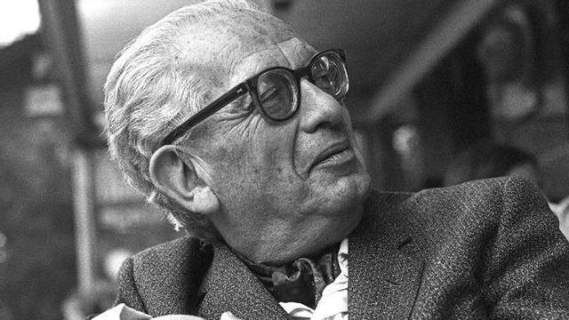 El escritor nació en París en 1903 y murió en en 1972 el exilio.