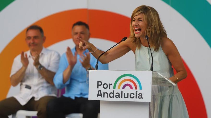 La ministra Yolanda Díaz. junto a la confluencia de Por Andalucía, en Córdoba.