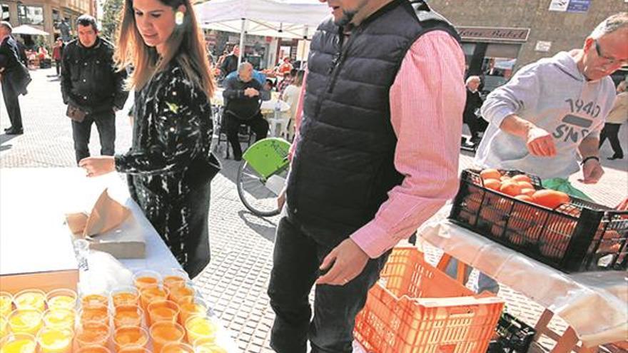 El Mercat de la Taronja vende 19 toneladas de cítricos en 5 meses